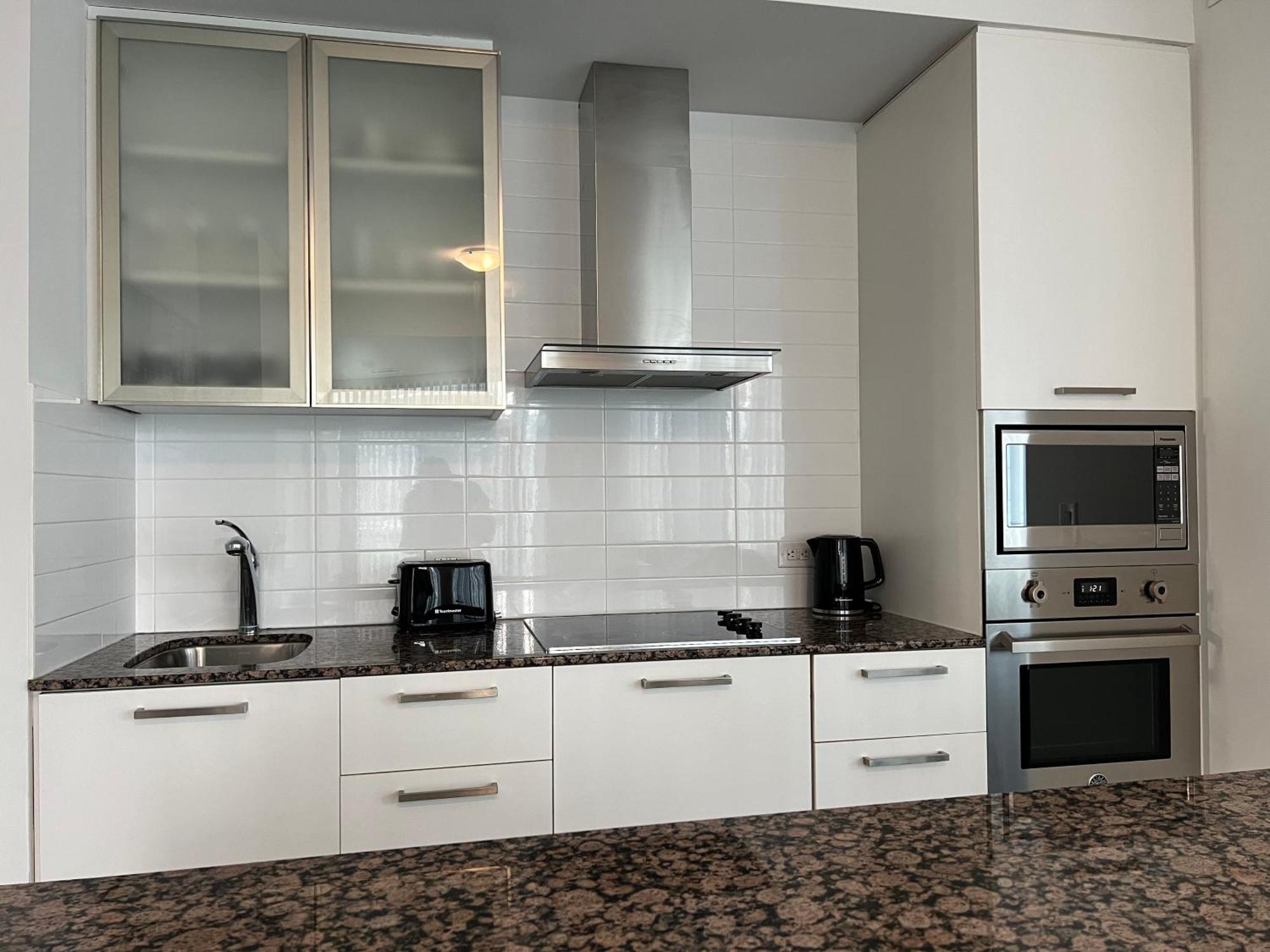 Grand Royal Suites Toronto Luaran gambar