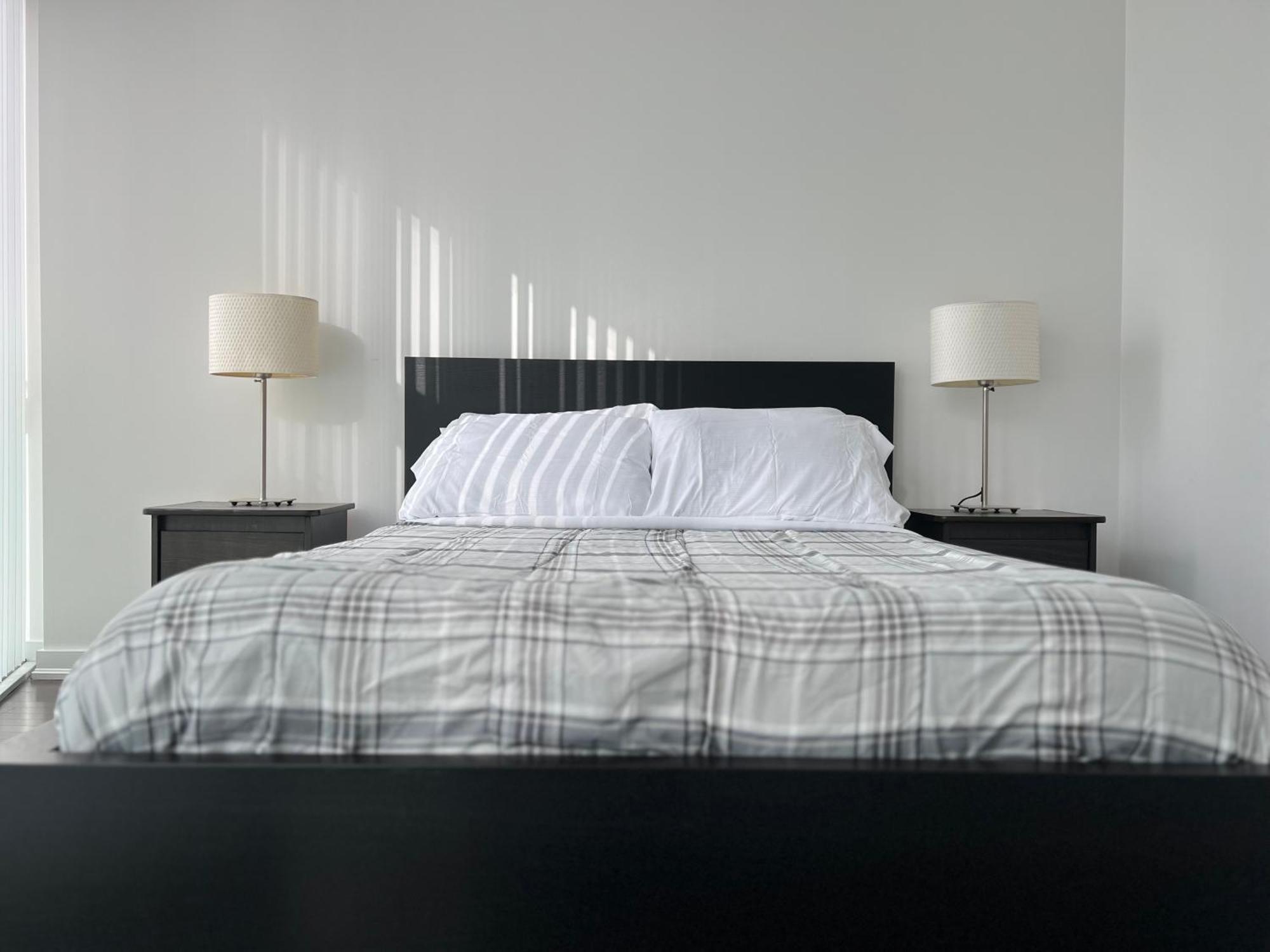 Grand Royal Suites Toronto Luaran gambar