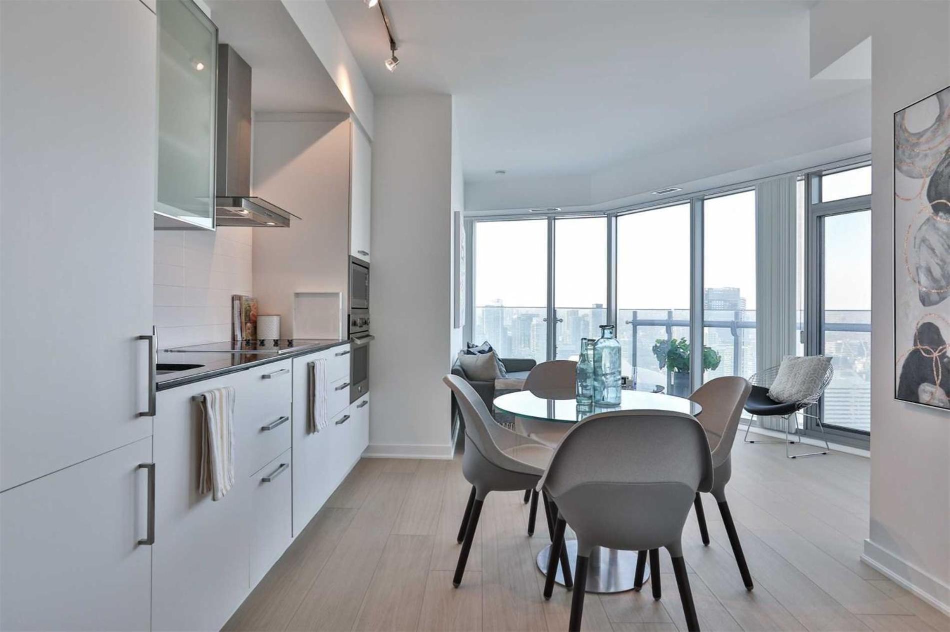 Grand Royal Suites Toronto Luaran gambar