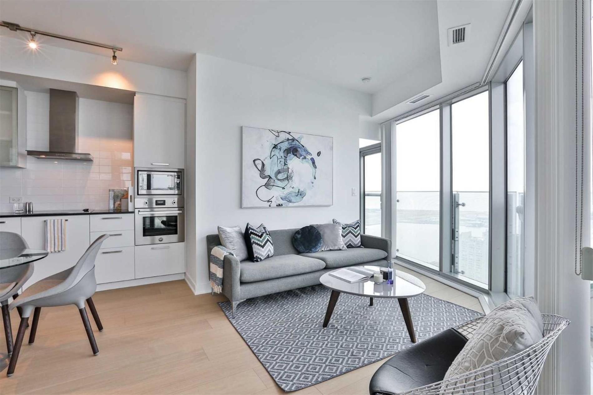 Grand Royal Suites Toronto Luaran gambar