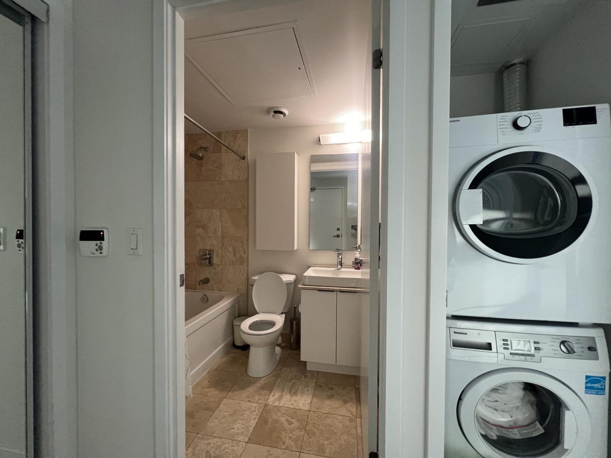 Grand Royal Suites Toronto Luaran gambar